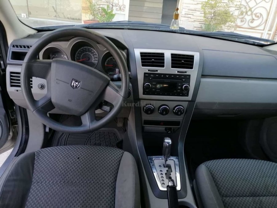 Dodge avenger دۆج 1