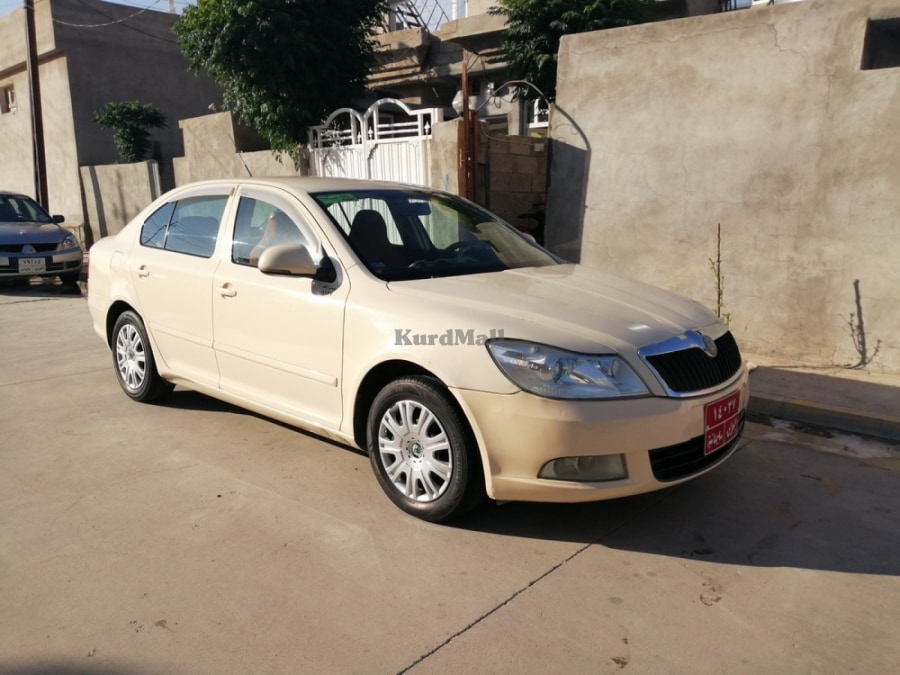 شکۆدای تەکسی مۆدێل 2011 سکۆدا 0
