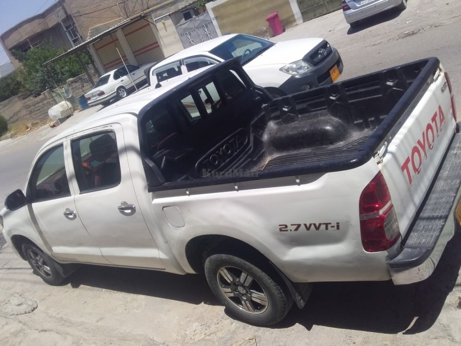 Toyouta Hilux تۆیۆتا 0