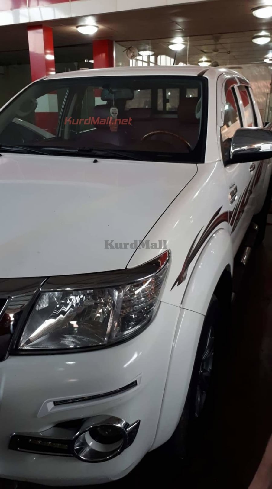 Toyata Hilux تۆیۆتا 3