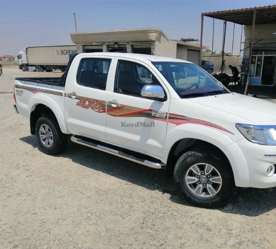 Toyota Hilux تۆیۆتا 0