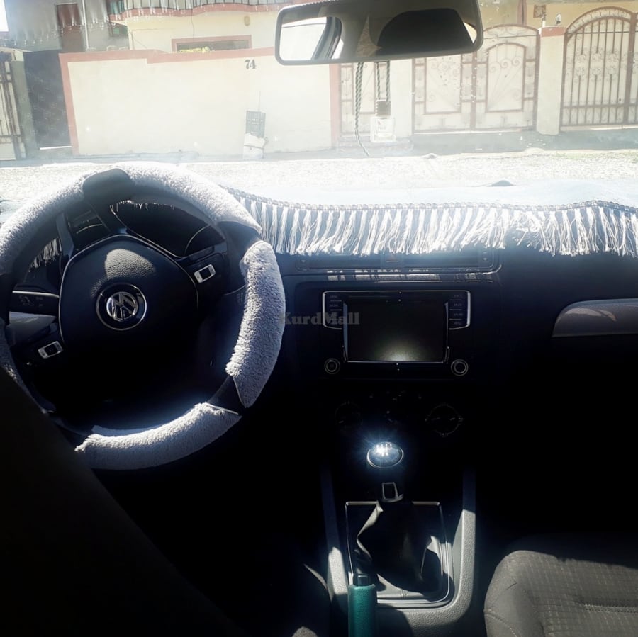 Jetta ڤۆلکسواگن 5
