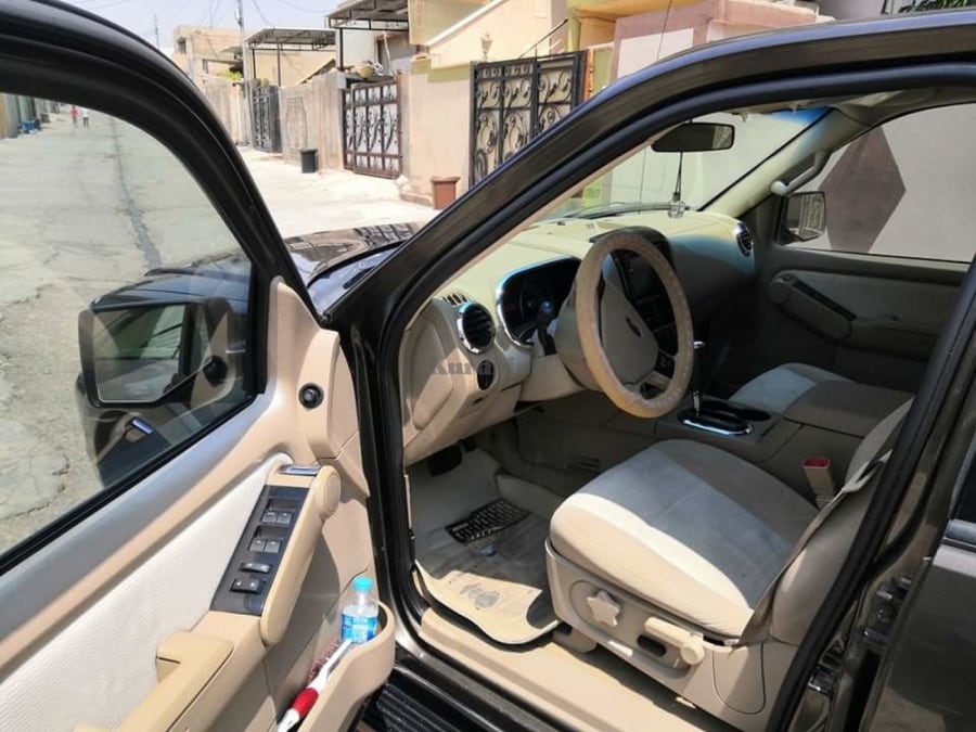 Ford Explorar XLT فۆرد 5