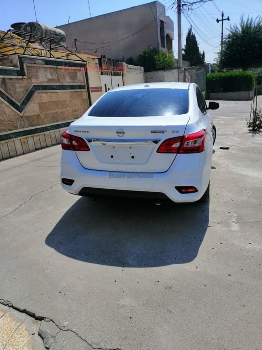 Sentra نیسان 3