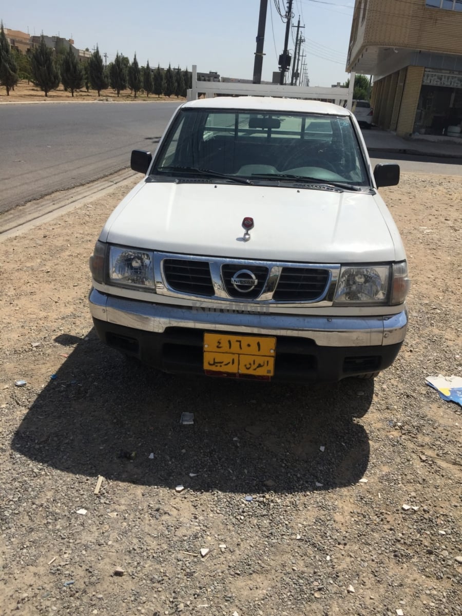 نيسان نیسان 0