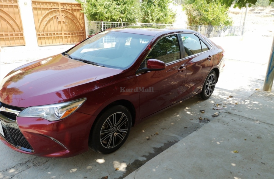 Camry 2017 XLE تۆیۆتا 4