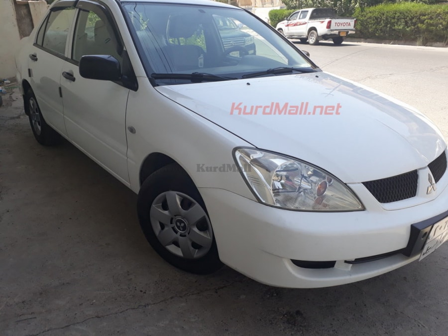 Mitsubishi lancar میتسۆبیشی 1
