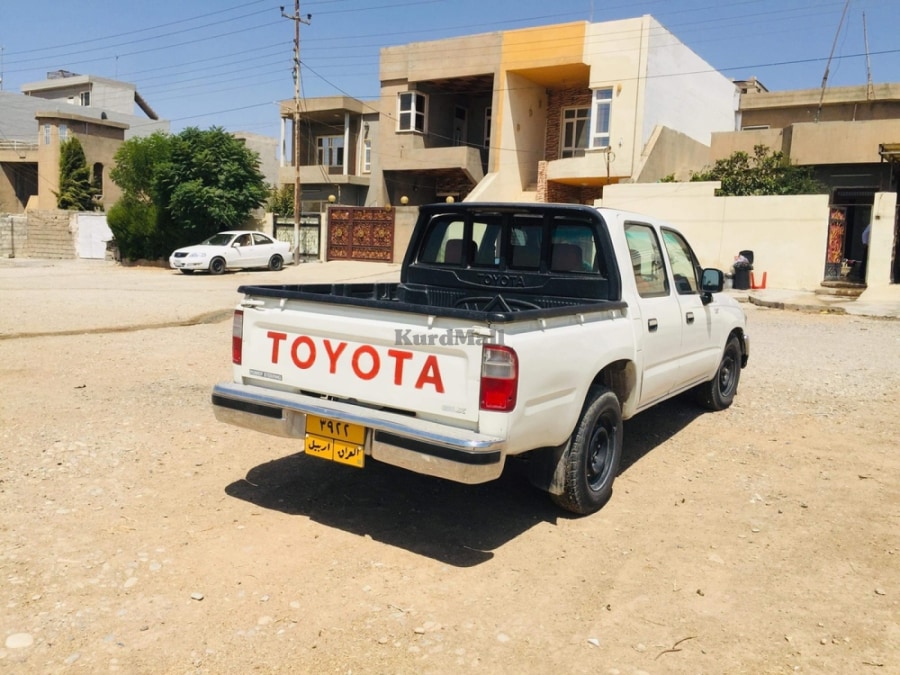 ئەڕنەب تۆیۆتا 3