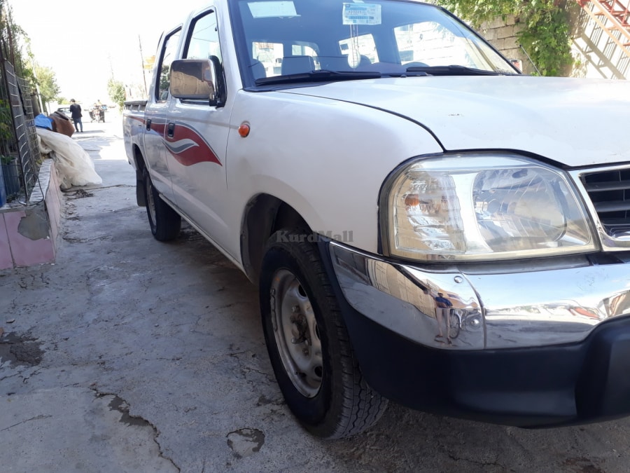 NISSAN PICKUP نیسان 2