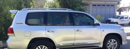 Land cruiser