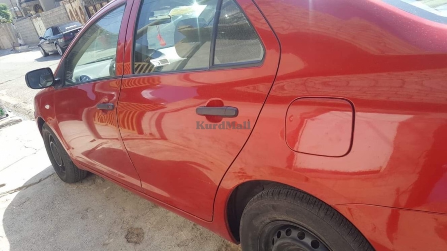 Yaris تۆیۆتا 2