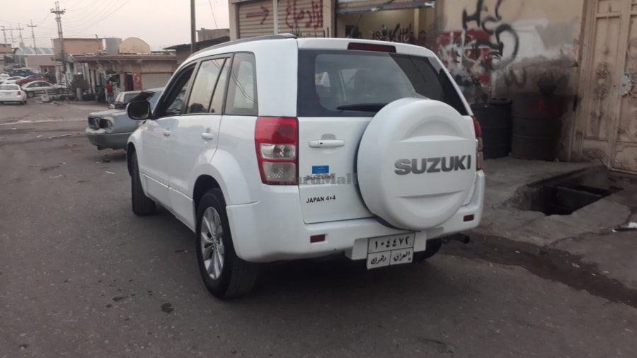 Suzuki  Vitara سووزووکی 2