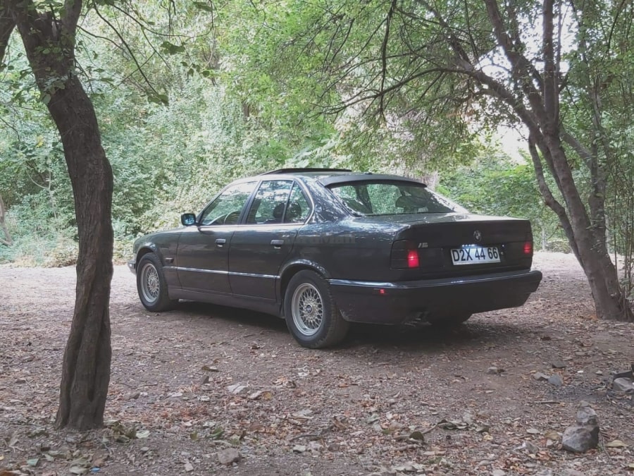 BMW I525 1995 بیئێم 7