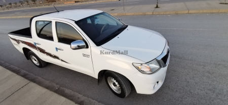 توێتا هایلۆکس