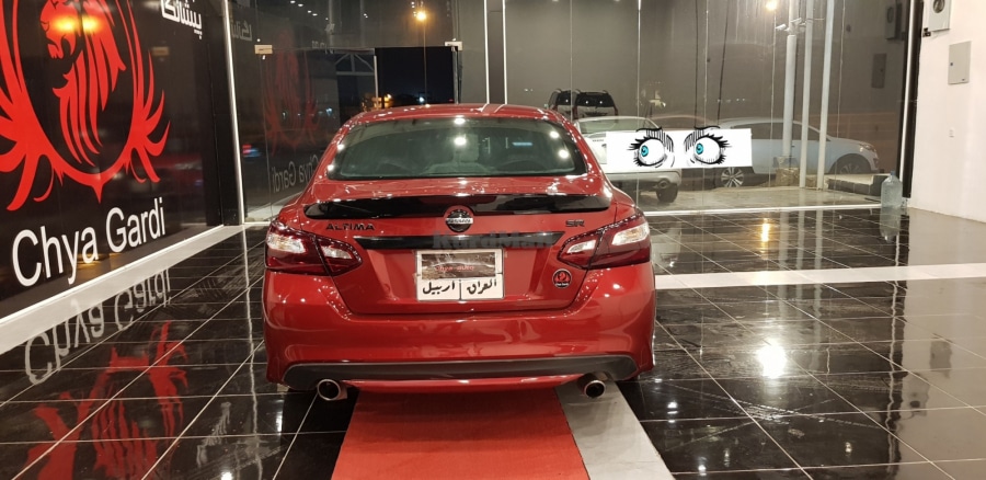 Nissan altima نیسان 1