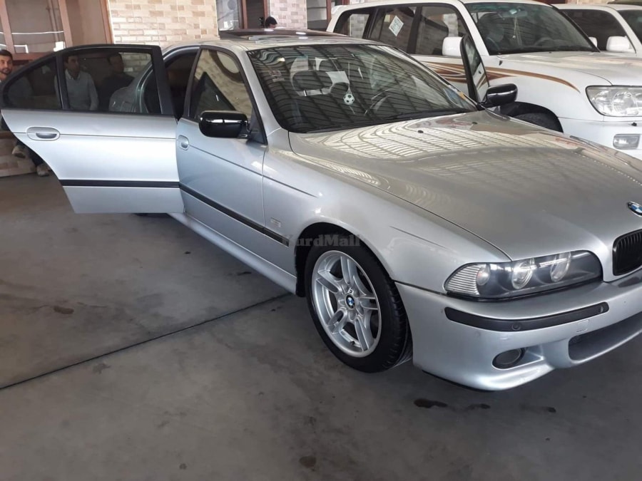 BMW2003 530i بیئێم 8