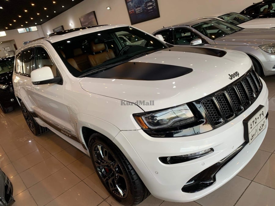 Jeep SRT 6.4 2015 جیپ 1