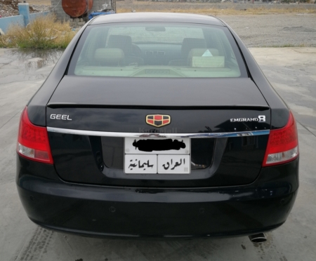 جیلی ئێمگراندی ٨ مۆدێل ۲۰۱۳ بێ بۆیاخ