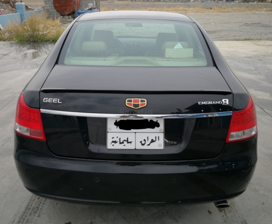 جیلی ئێمگراندی ٨ مۆدێل ۲۰۱۳ بێ بۆیاخ جیلی 1