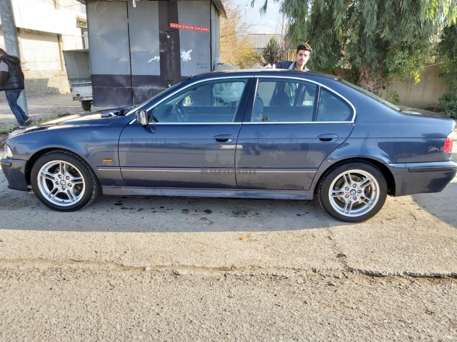 BMW M5 2002 بیئێم 0