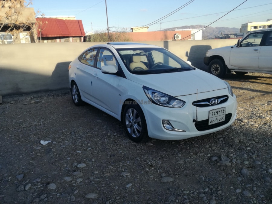 accent هیووندای 2