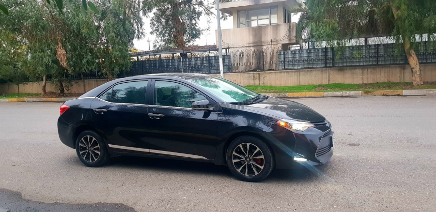 TOYOTA COROLLA2017 تۆیۆتا 5