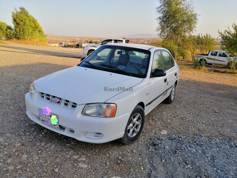 هۆندا ئەکسینت ۲٠٠۲ هیووندای 0