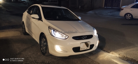 Hyundai  acsent full 2017