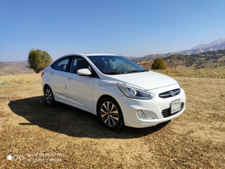 Hyundai  acsent full 2017