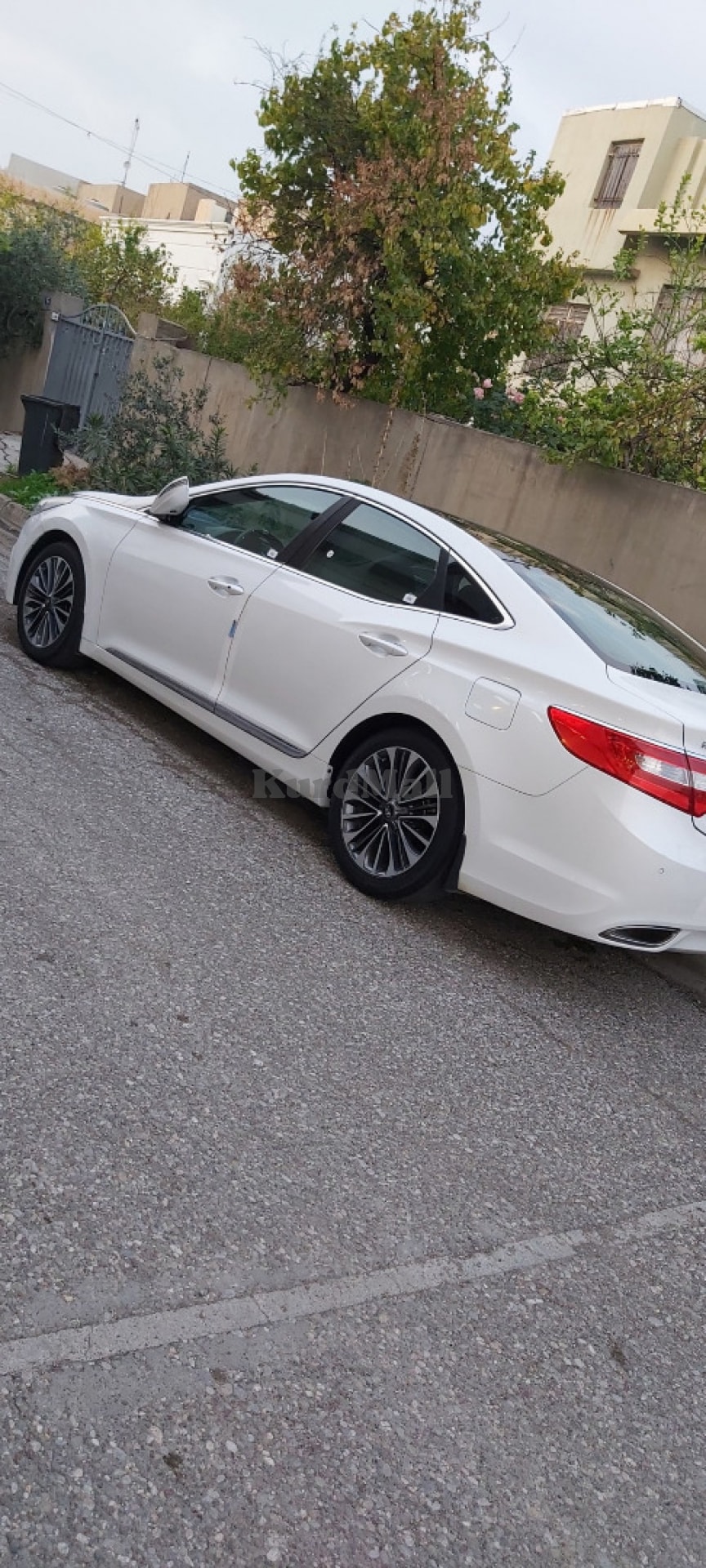 Azera هیووندای 1