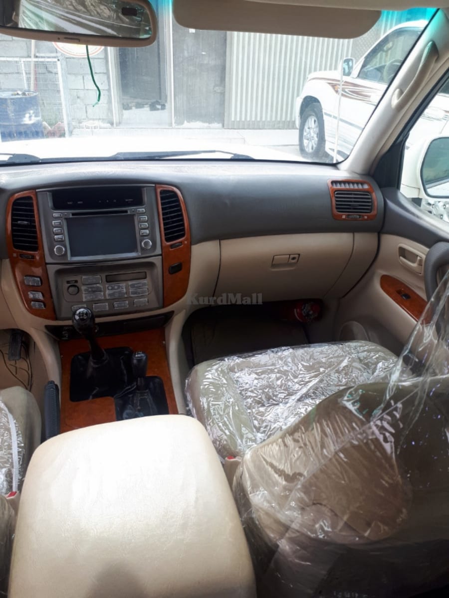 مونیکاسێ ڕوبح ناوزەردV8 تۆیۆتا 1