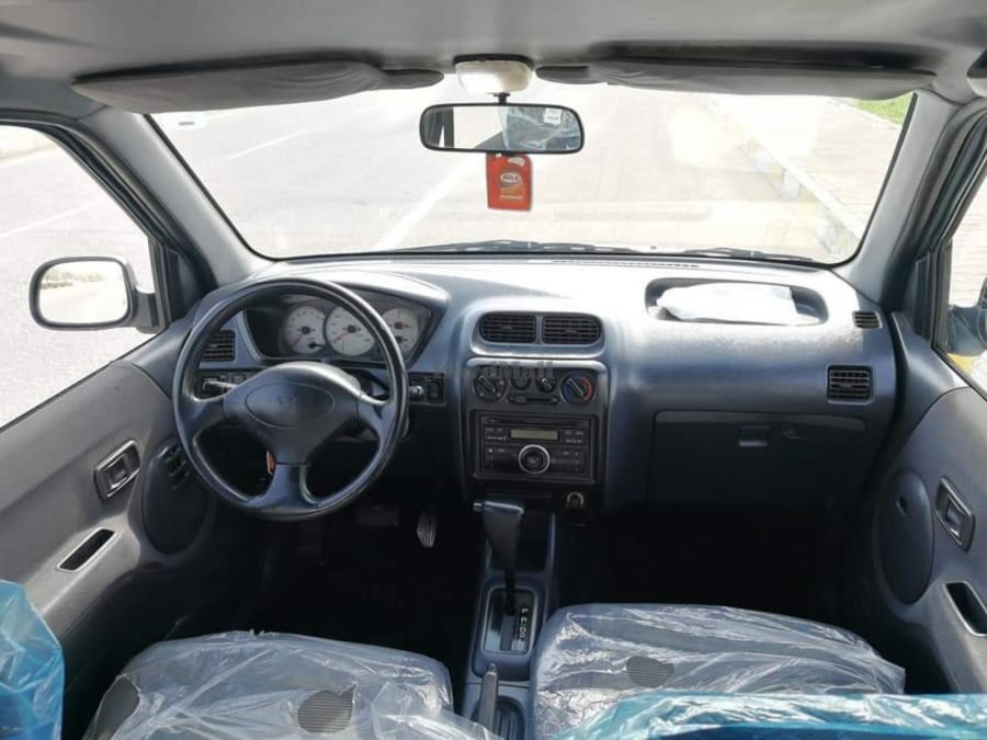 دایهاتسۆ استیشن بێ بۆیاخ Daihatsu 10