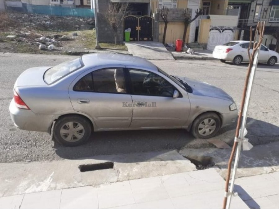  نیسان 3