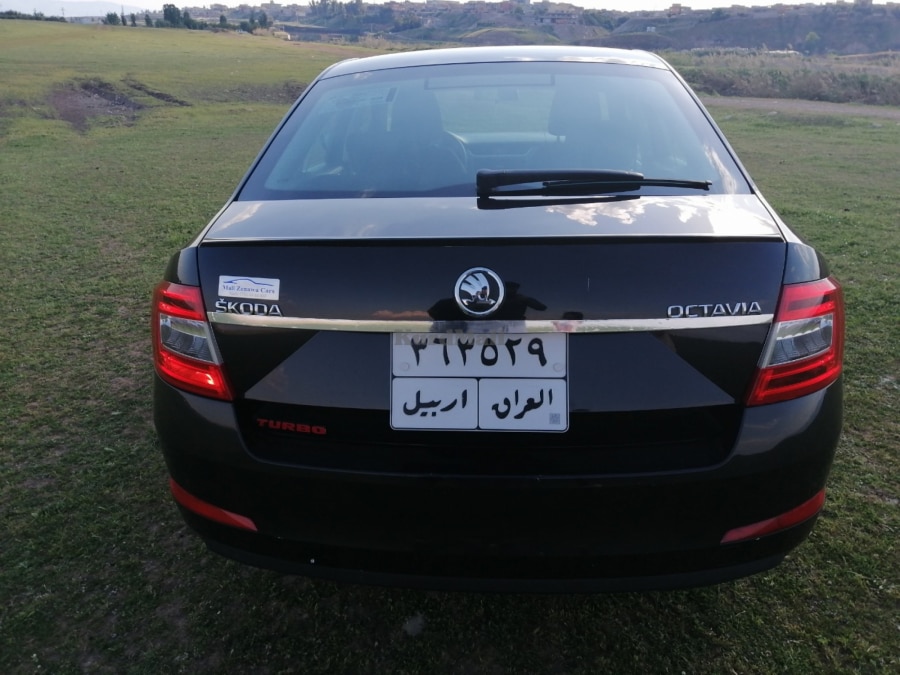 ئوتومبێل سکۆدا 1