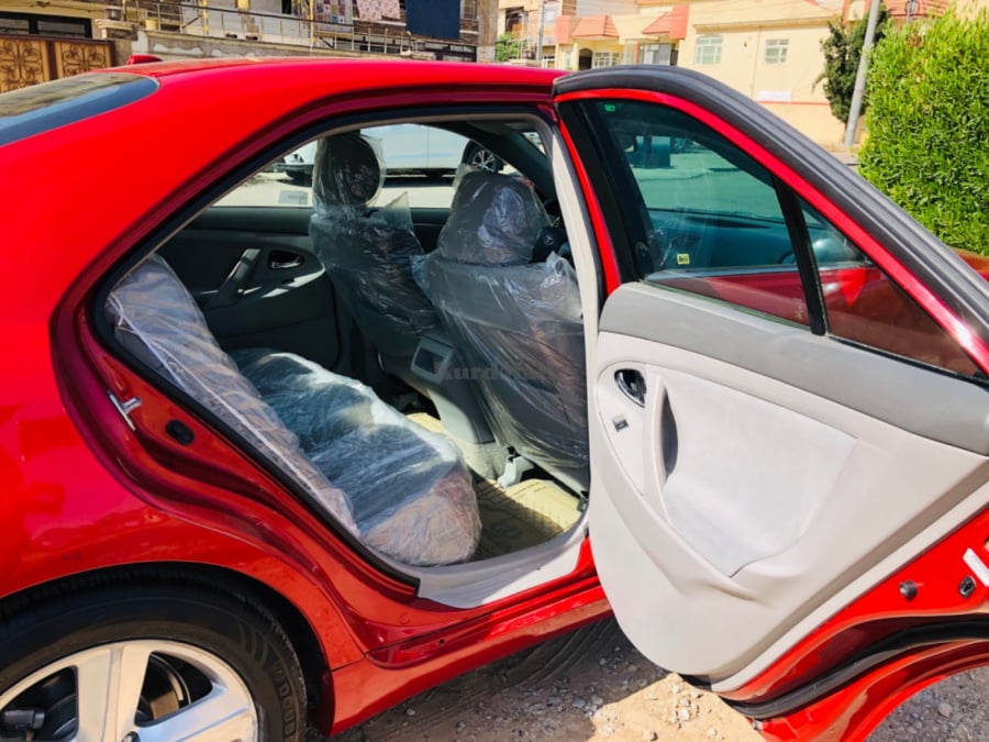 Camry تۆیۆتا 3