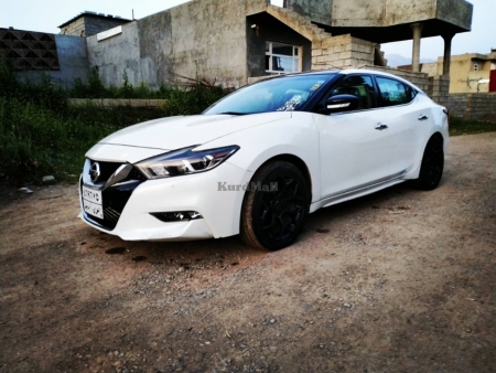 Nissan maxima 2016