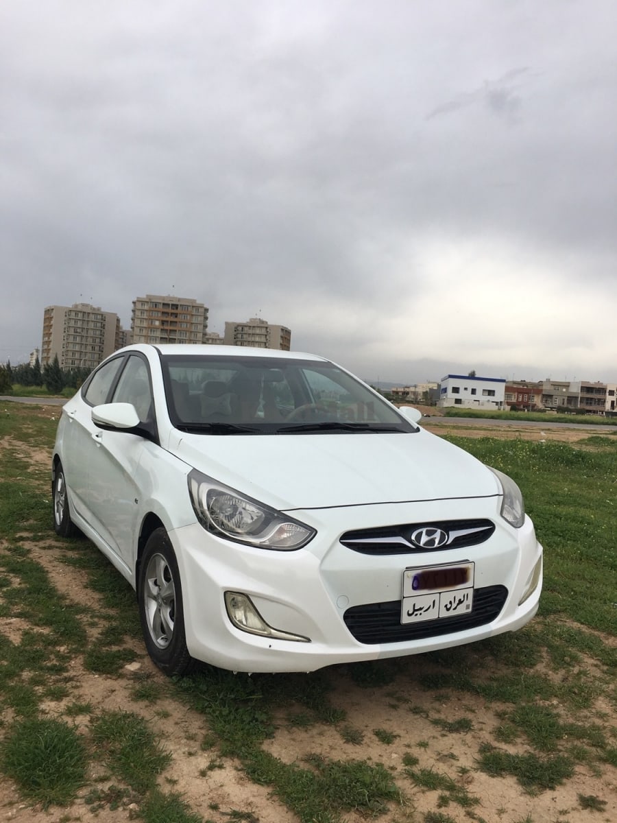 هوندااكسنت هیووندای 1