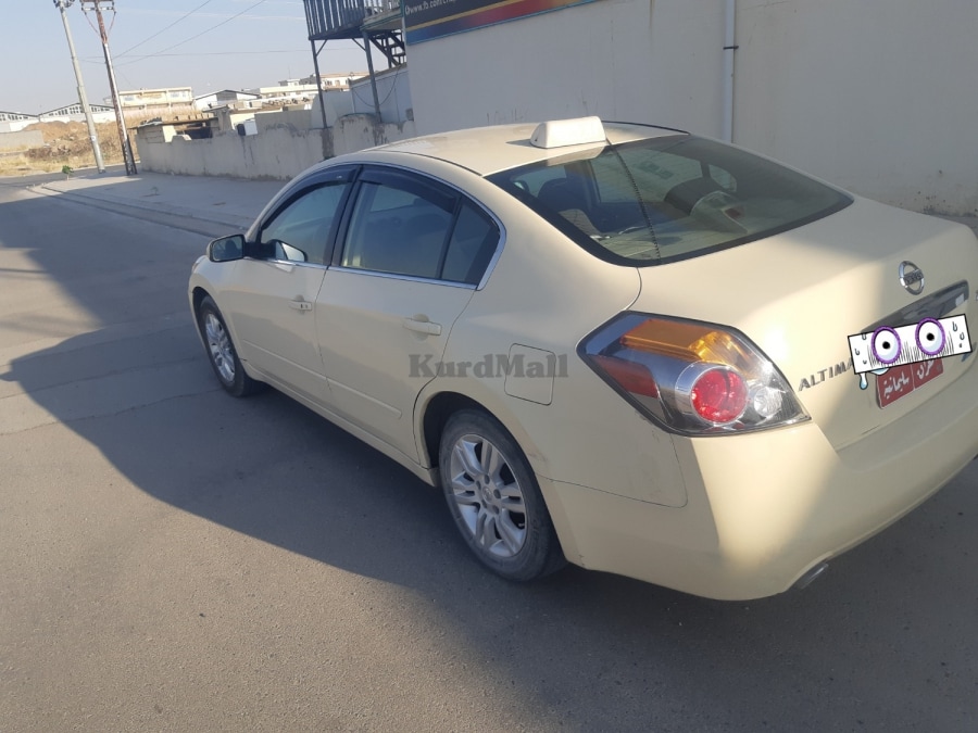 Nissan altima نیسان 0