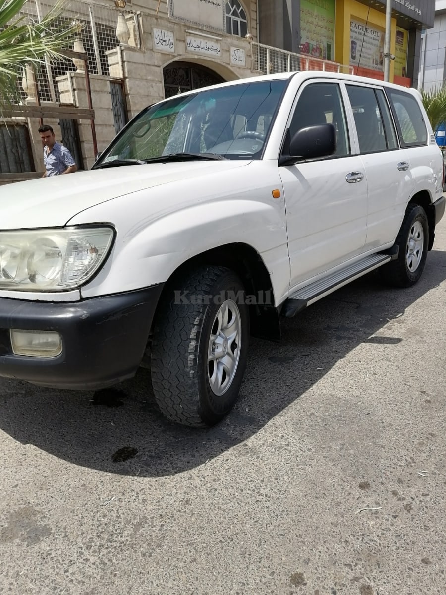 مۆنیکای 2001  لۆفرۆشتنە تۆیۆتا 3