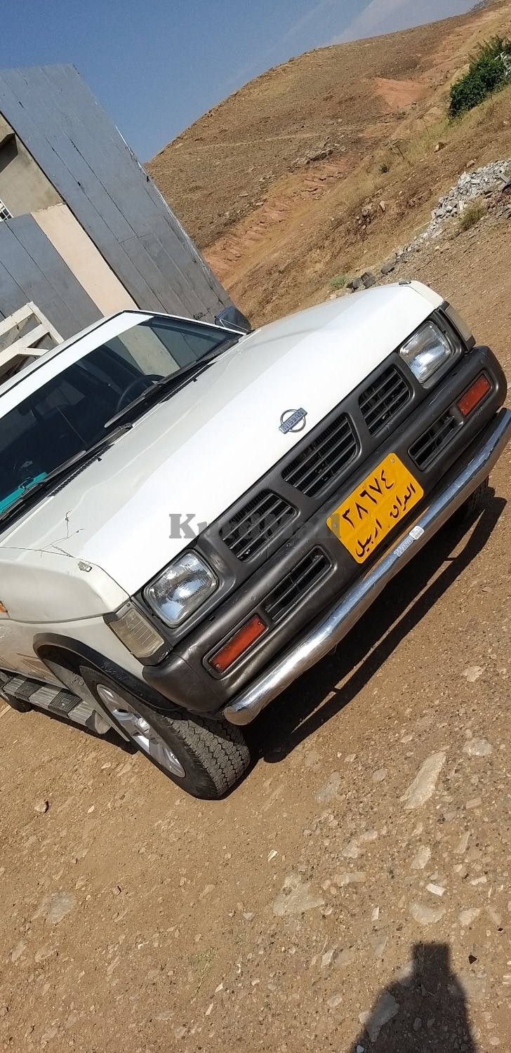 نيسان نیسان 0
