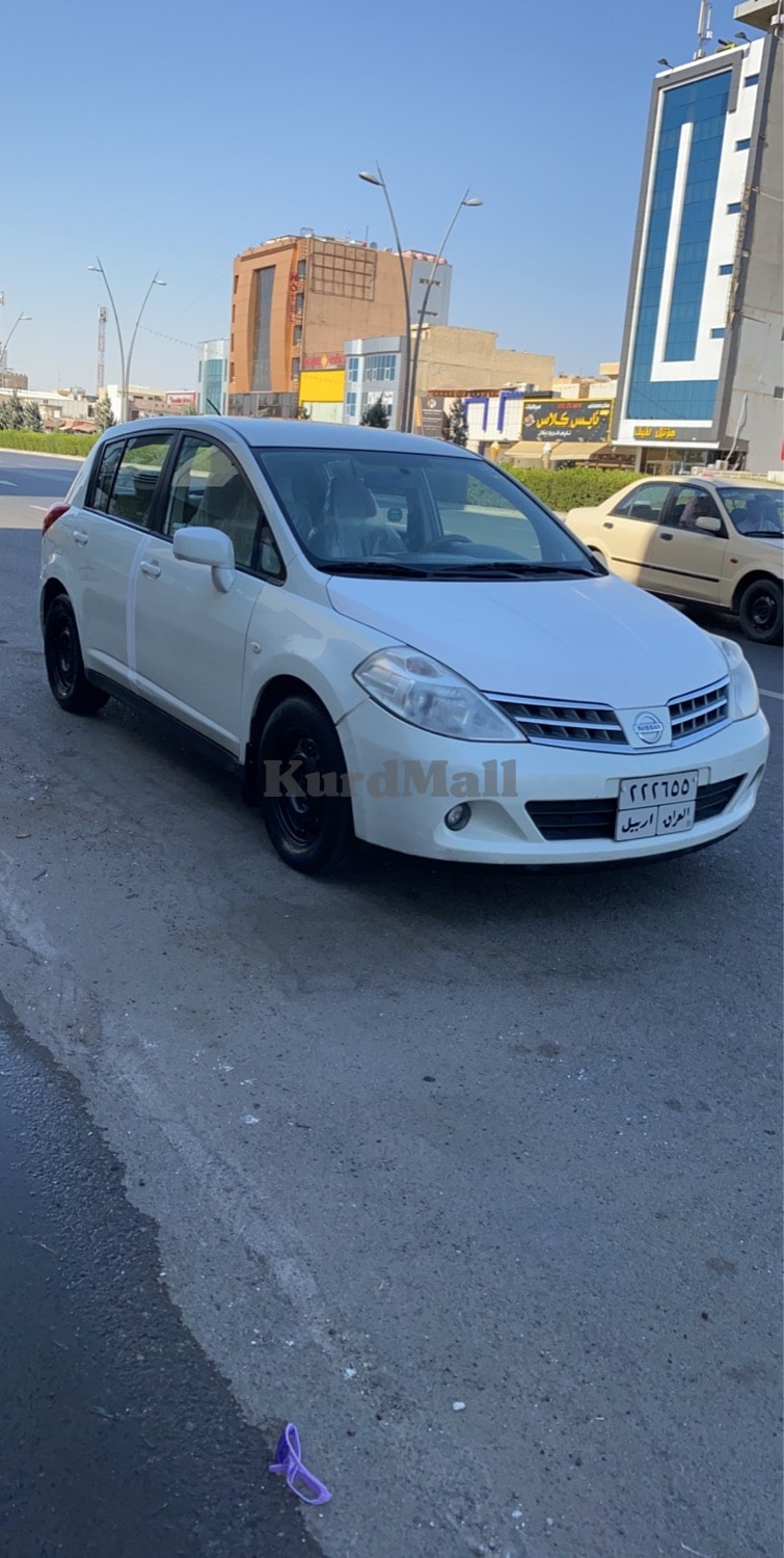 نيسان تيدا ٢٠٠٩ نیسان 0