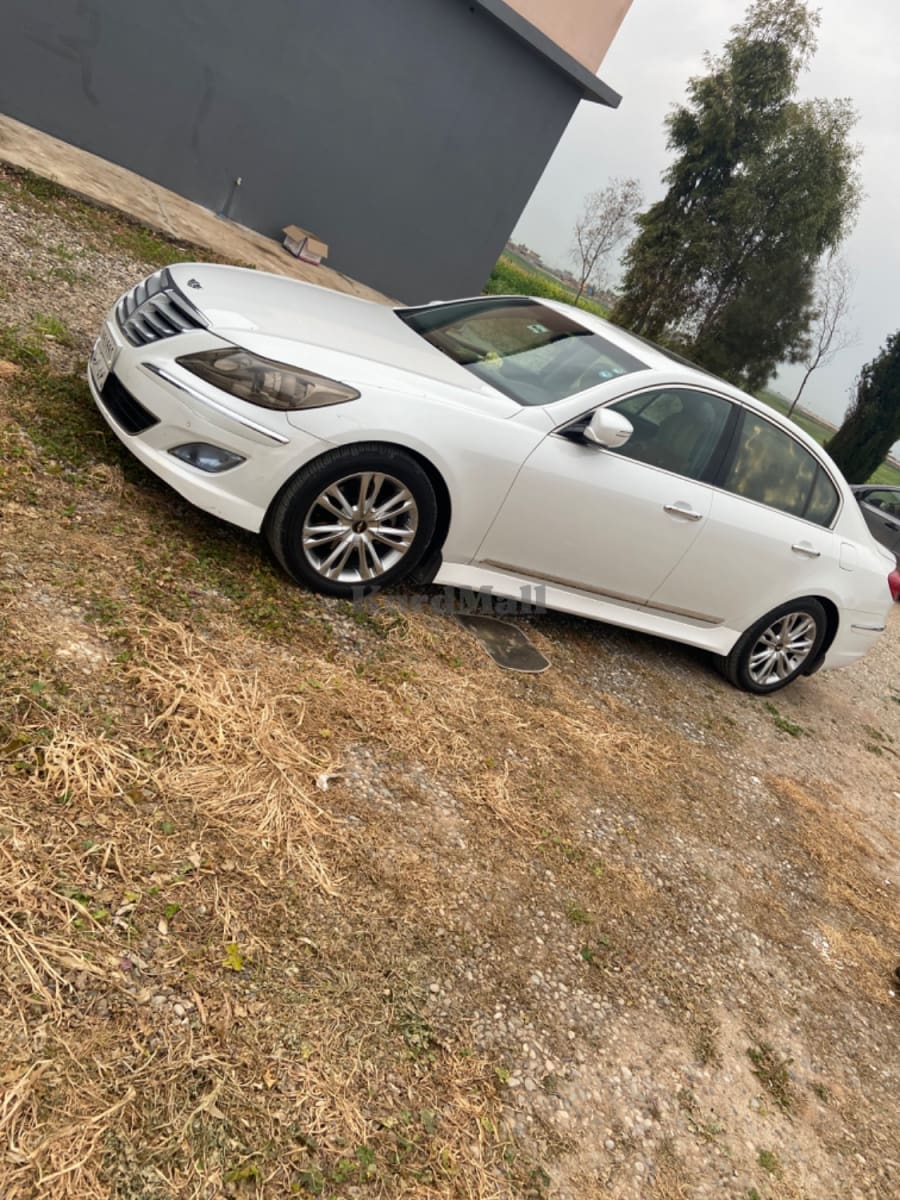 ھۆندای جینسس هیووندای 0
