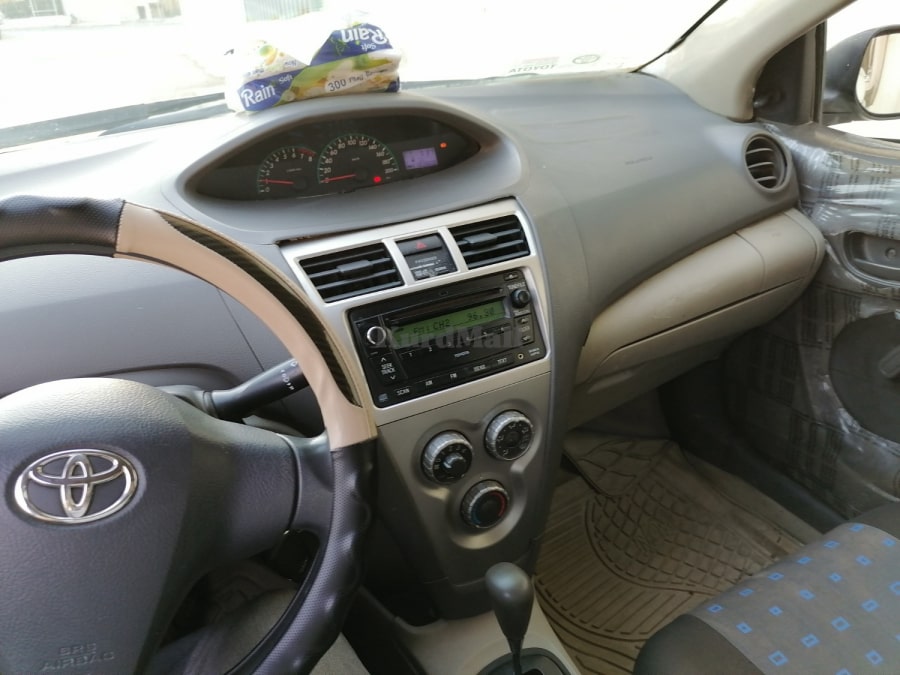 Toyota yaris 2012 تۆیۆتا 3