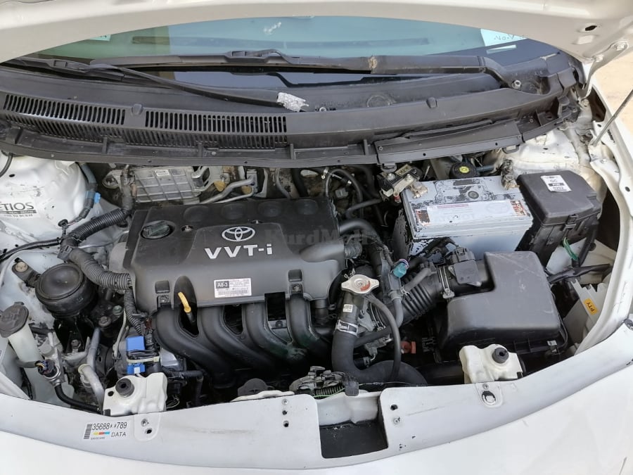 Toyota yaris 2012 تۆیۆتا 4