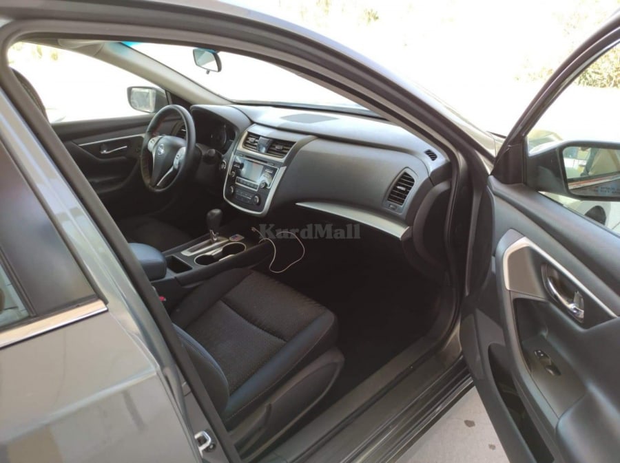 Nissan Altima2017 نیسان 2