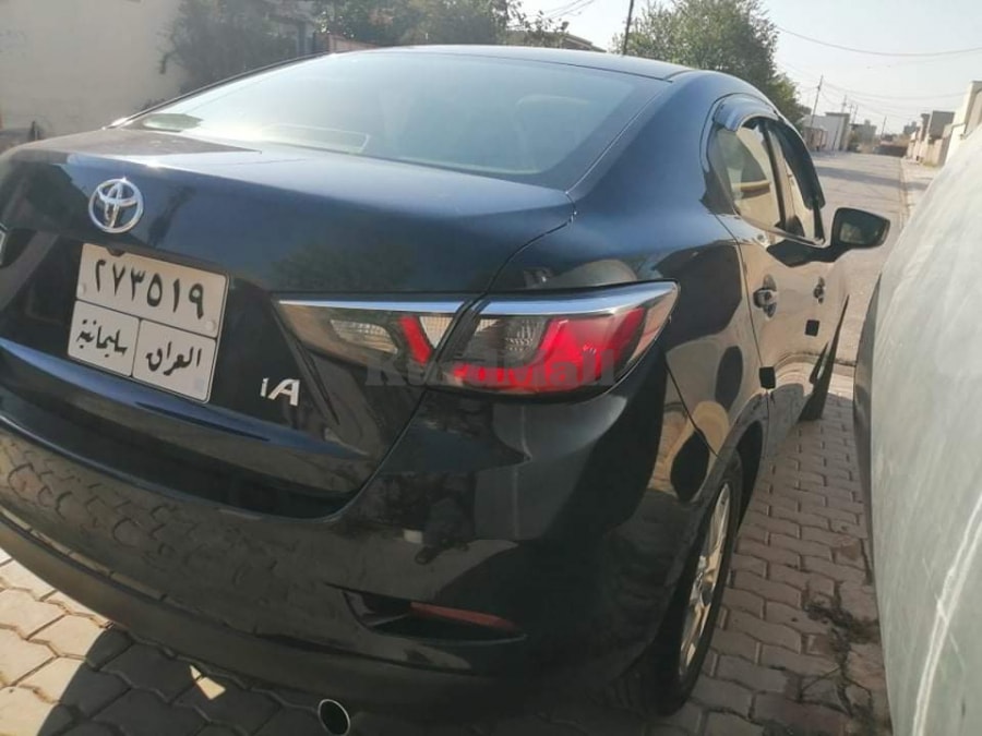 تۆیۆتا یارس تۆیۆتا 3