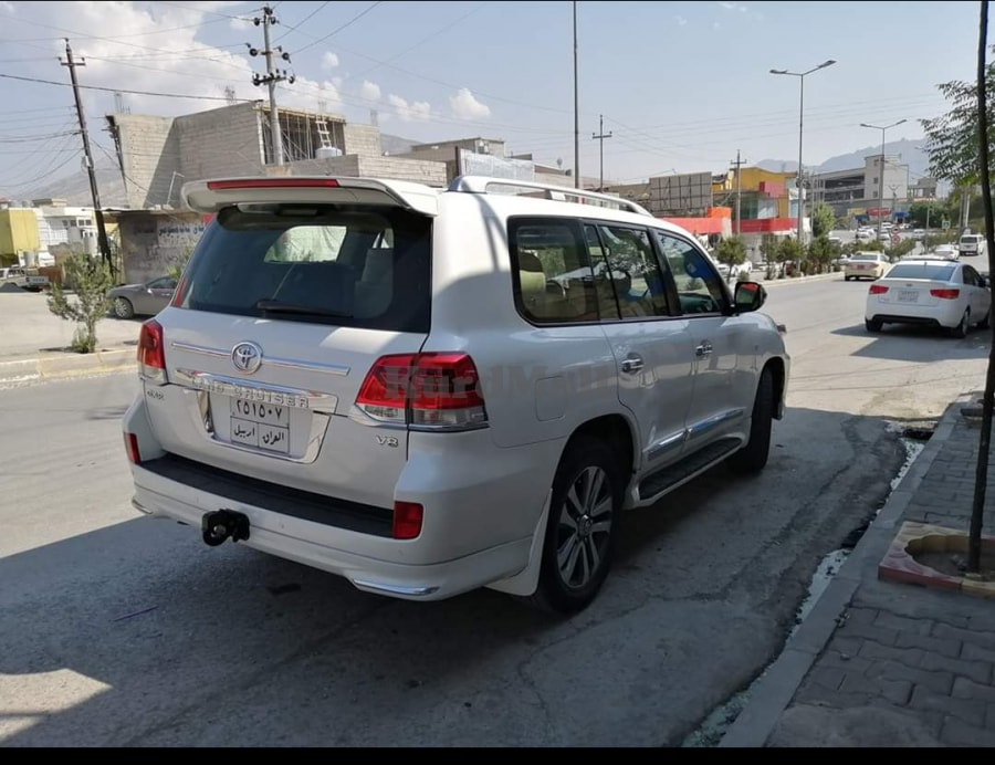 wanawshaوەنەوشە تۆیۆتا 0