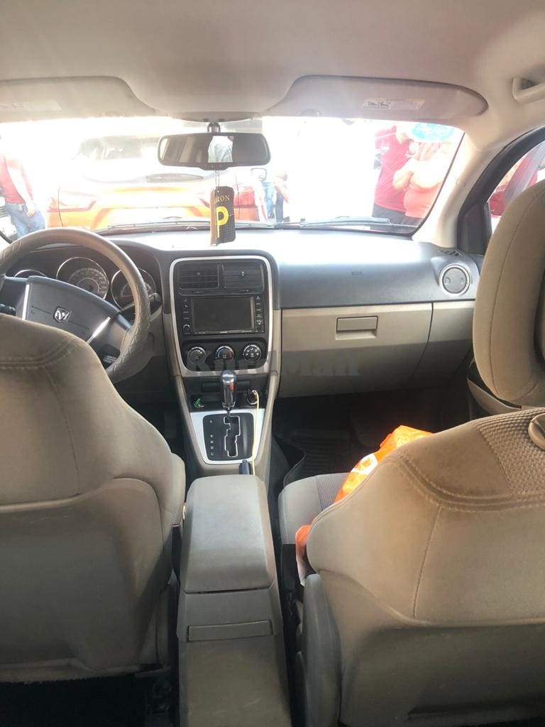 dodge caliber دۆج 5