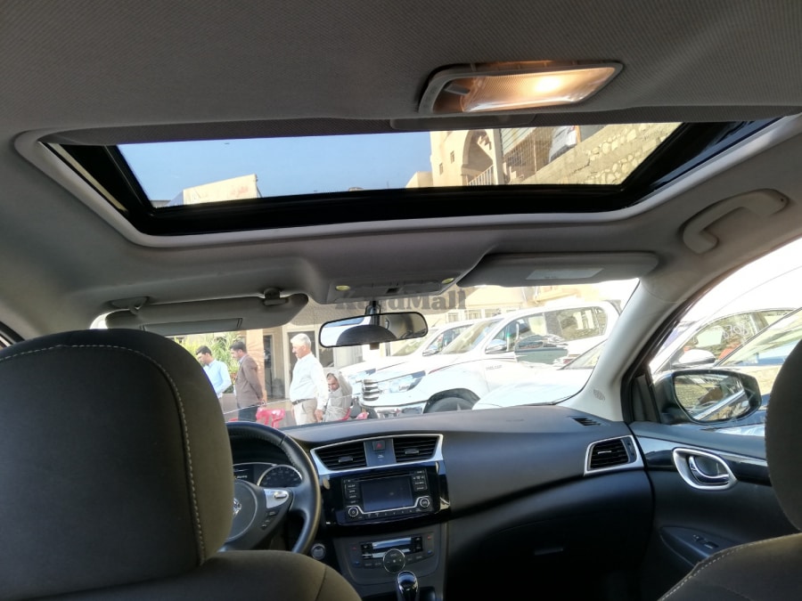 سێنترا نیسان 4