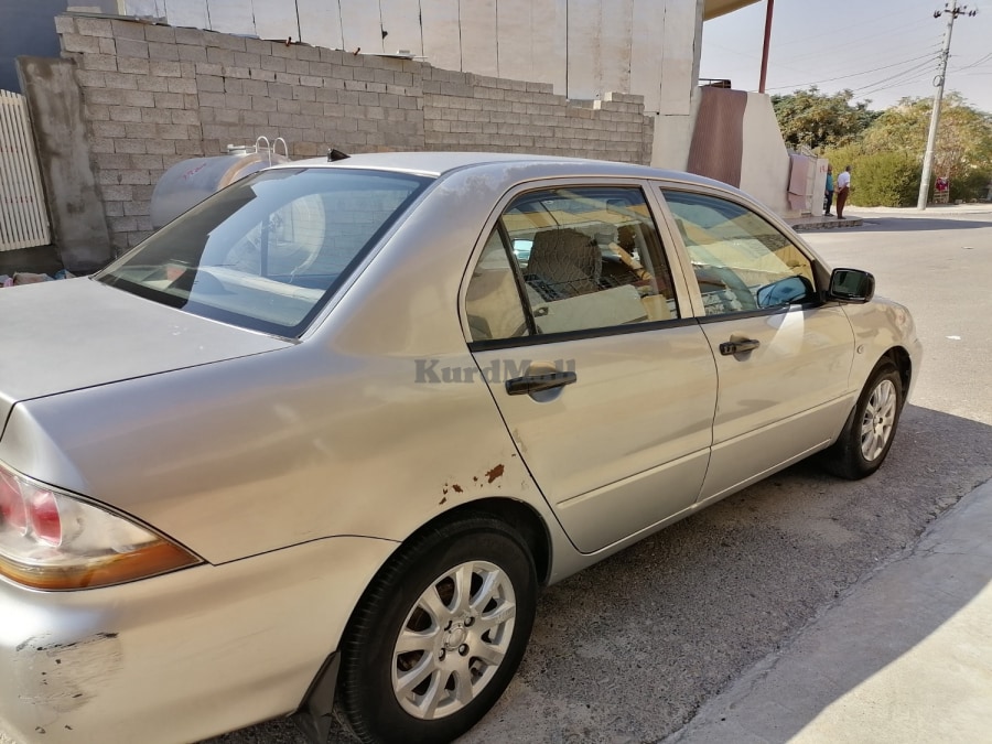 لانسەر2007 بۆفرۆشتن مکینە بچووک گێر تۆماتیک یەک پارچە سبوغ میتسۆبیشی 2